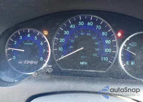 2010 Toyota Sienna Le из США, поврежденный, VIN 5TDKK4CC2AS320919